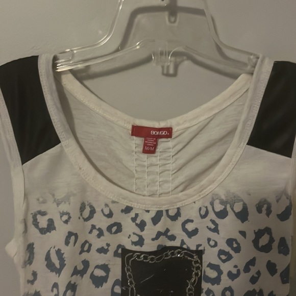Bongo sleeveless cross shirt - Picture 2 of 11